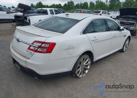 2016 Ford Taurus Limited z USA, uszkodzony, nr VIN 1FAHP2J87GG130136